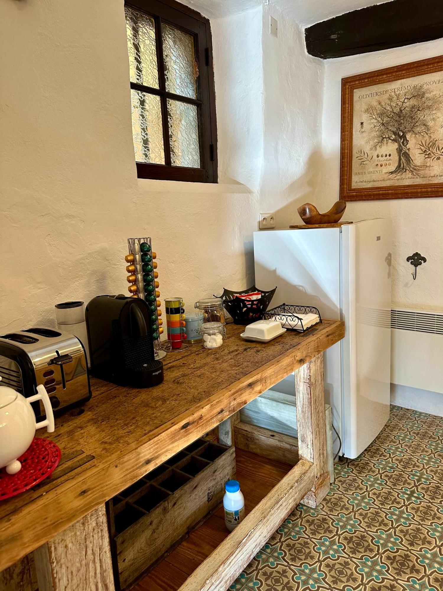 Guest App'Art Apartment Tourrettes-sur-Loup Exterior foto