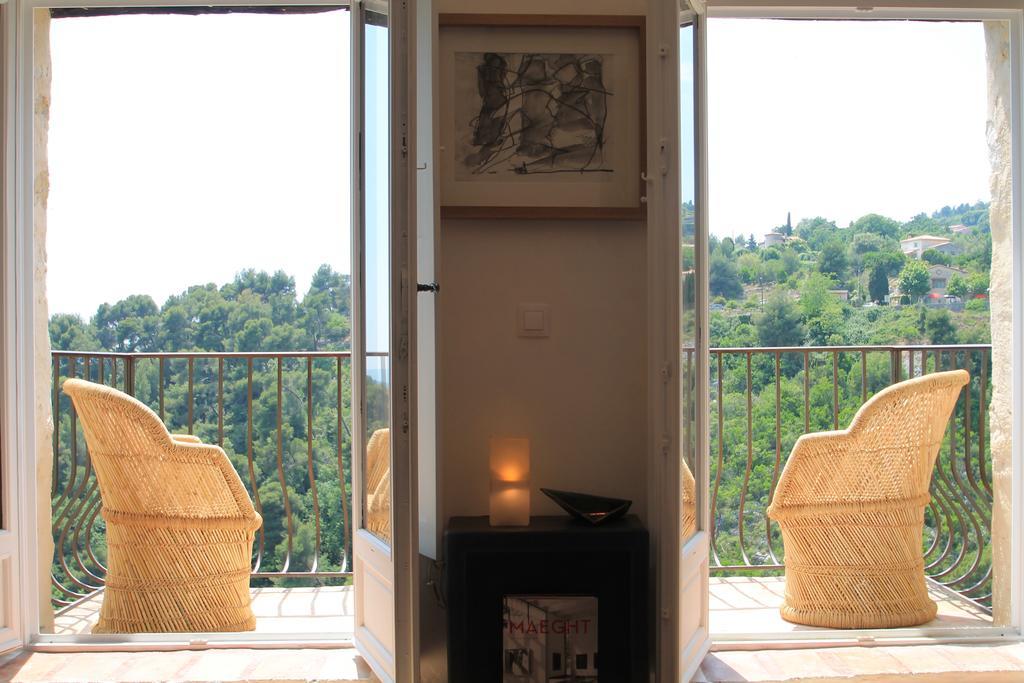 Guest App'Art Apartment Tourrettes-sur-Loup Exterior foto